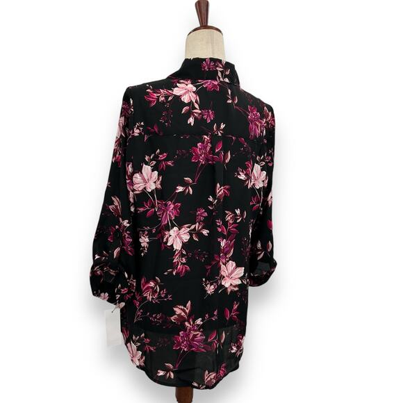 NEW BCX Black Floral Blouse Large Collared Satin Top Dark Flower Office Work - Picture 11 of 14